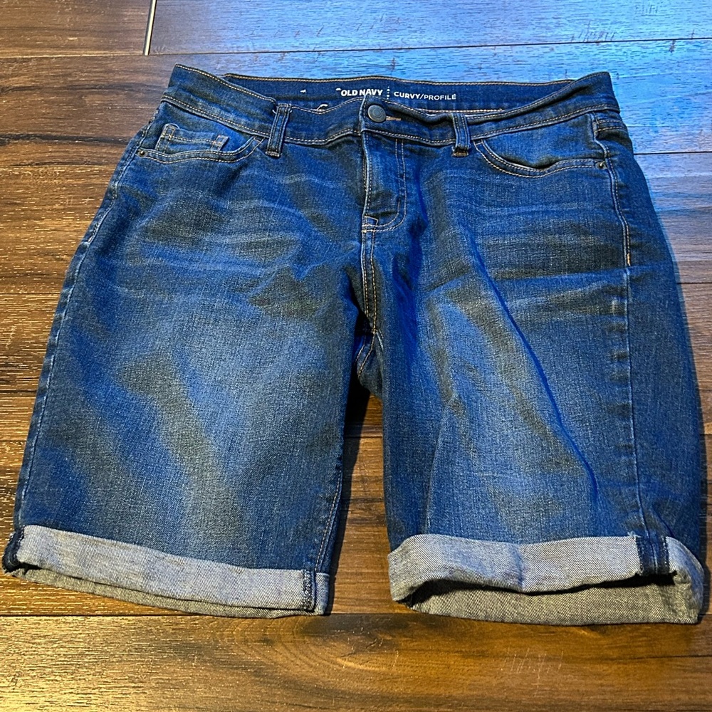 Old Navy Curvy shorts